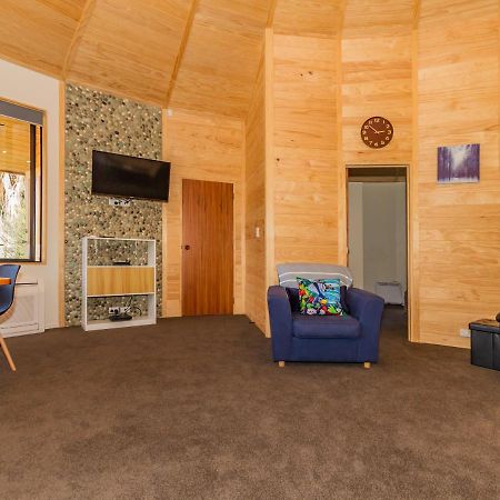 The Snowglobe - Ohakune Modern Yurt Style Chalet Luaran gambar