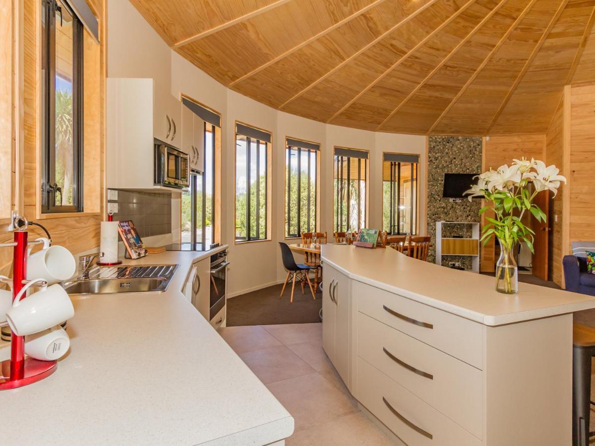 The Snowglobe - Ohakune Modern Yurt Style Chalet Luaran gambar